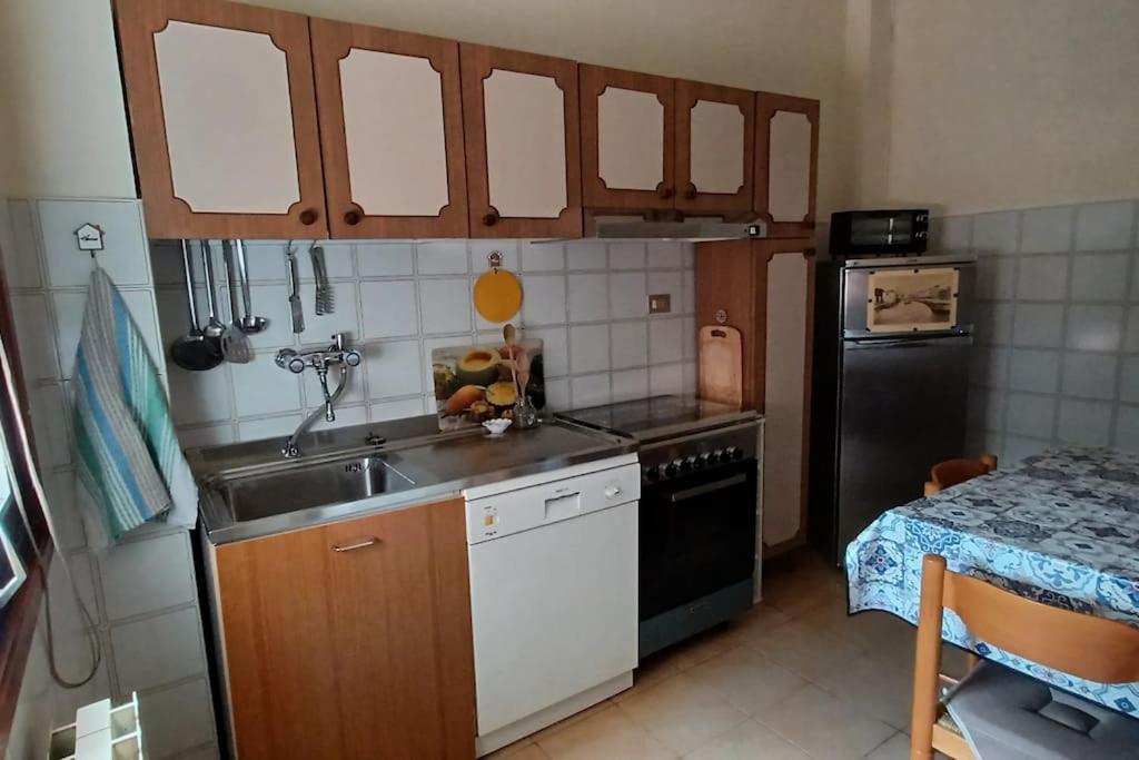 Luminosissimo Appartamento Viareggio Centro מראה חיצוני תמונה